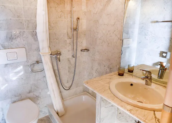 Le Bristol A20 By Interhome *